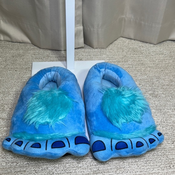 Blue Monster‎ Paw Slippers - Picture 1 of 3